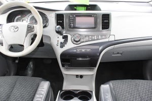 2014 Toyota Sienna 5dr 8-Pass Van V6 SE FWD