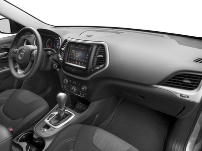 2017 Jeep Cherokee Latitude - FWD