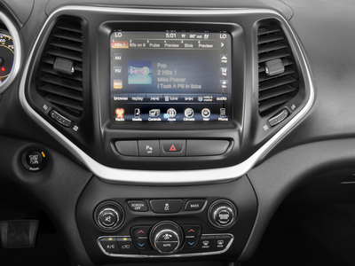 2016 Jeep Cherokee Overland - 4WD 4dr