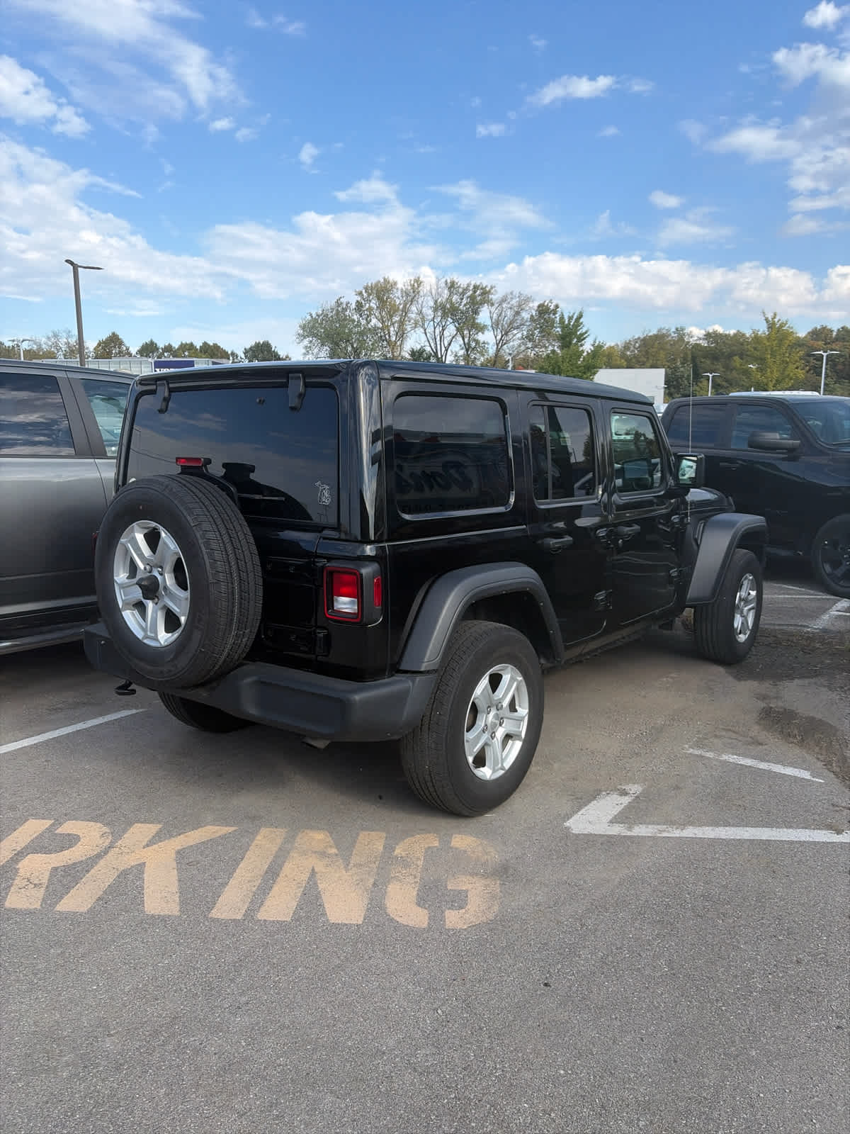 2023 Jeep Wrangler 4-Door Sport S 4x4