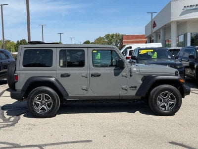 2021 Jeep Wrangler Sport S 4x4