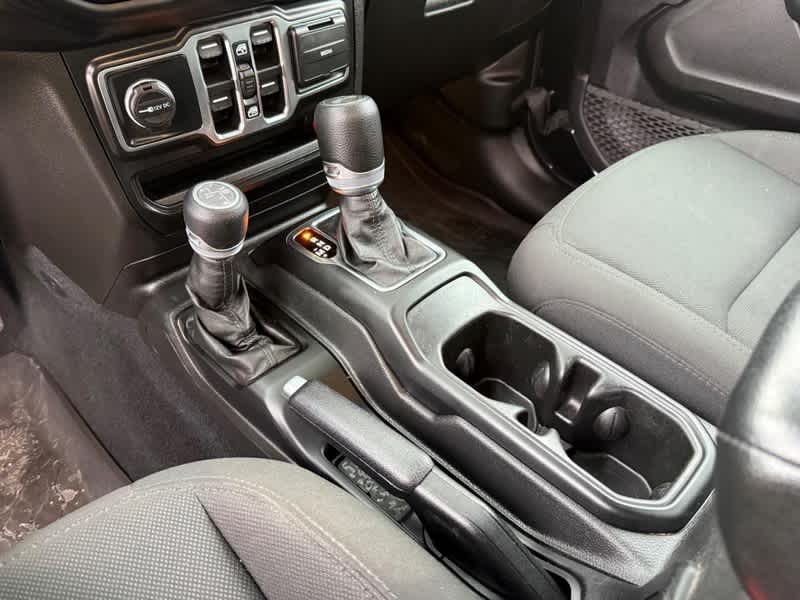 2022 Jeep Wrangler Sport S 4x4