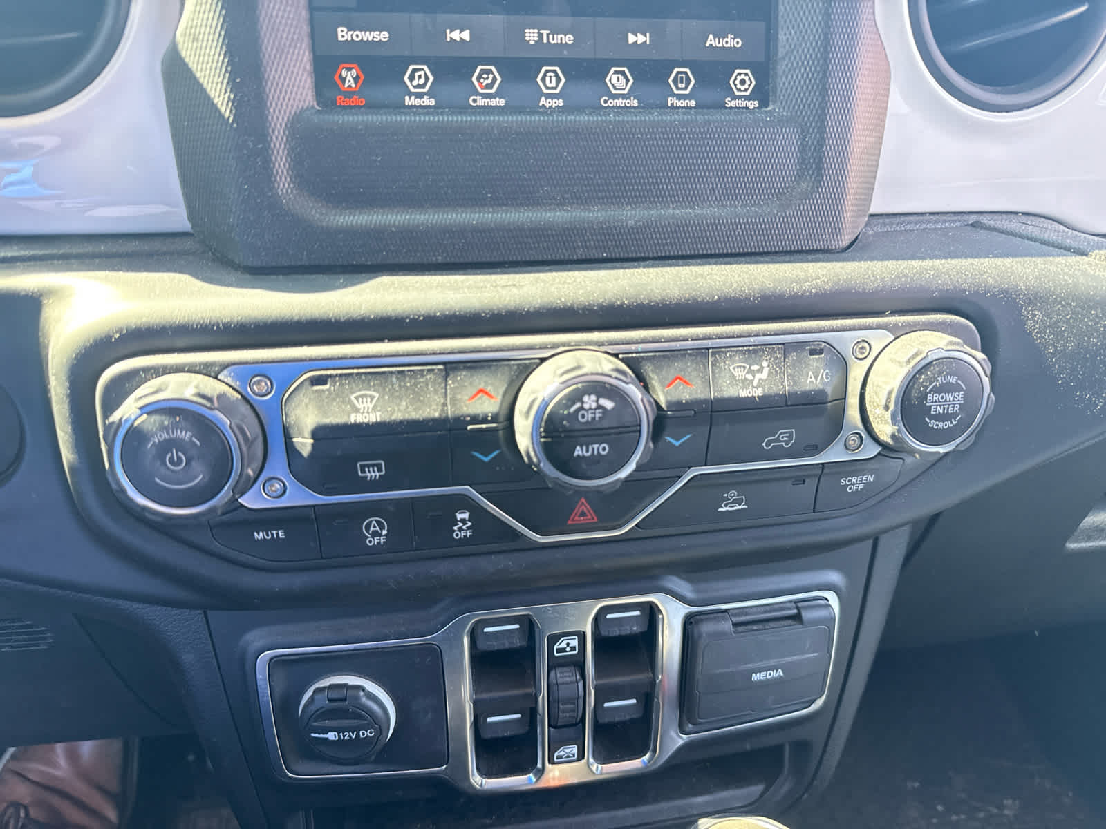 2021 Jeep Wrangler Islander 4x4
