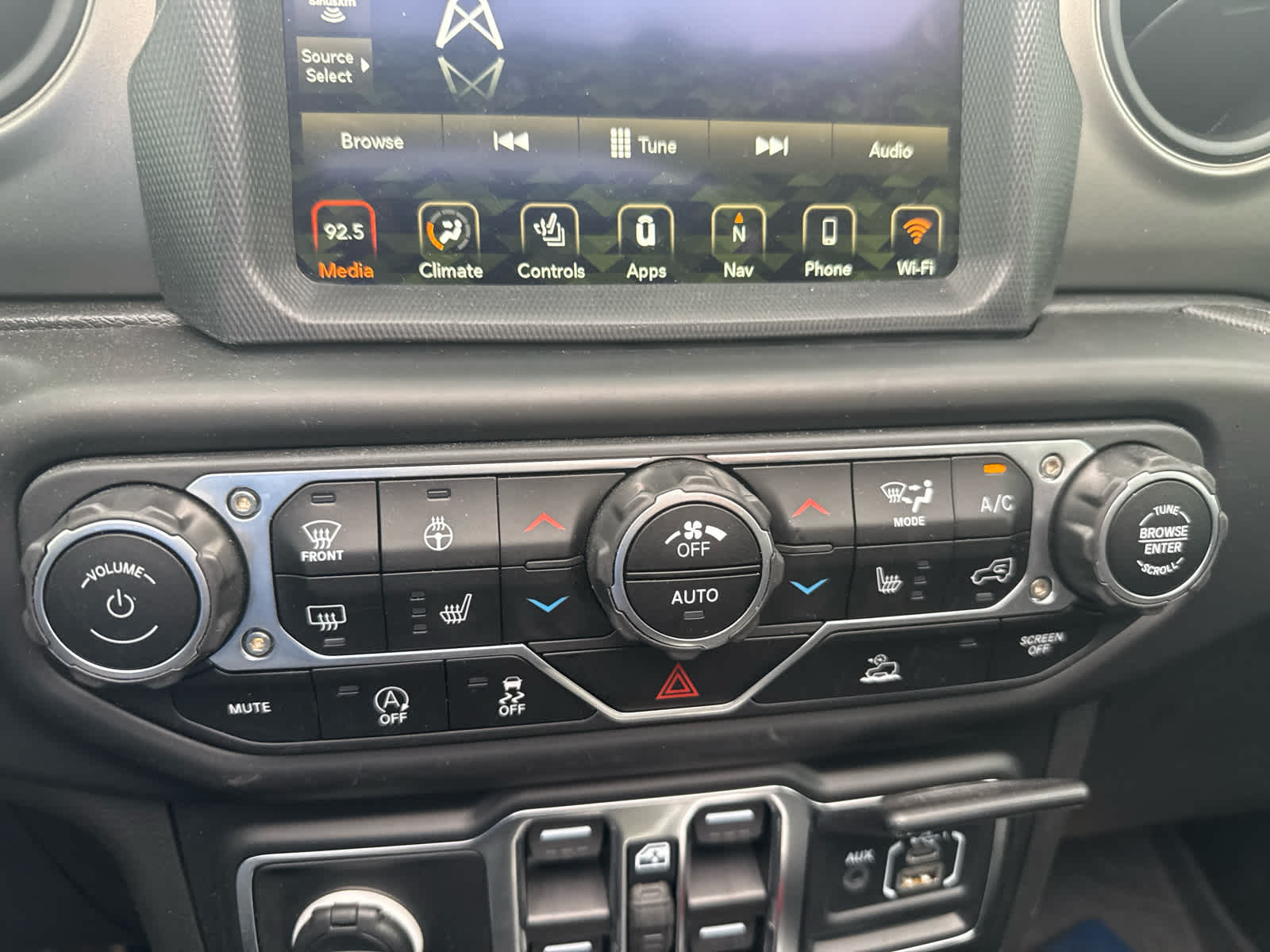 2023 Jeep Wrangler 4-Door Sport S 4x4