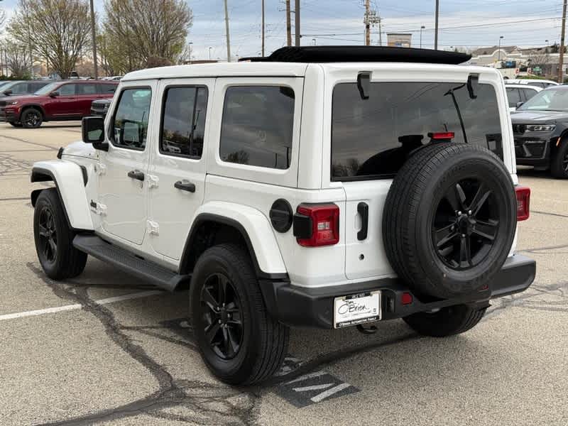 2019 Jeep Wrangler Unlimited Sahara Altitude 4x4