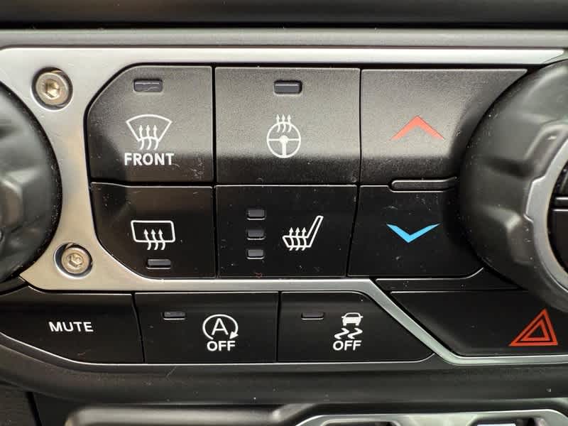 2023 Jeep Wrangler 4-Door Sahara 4x4