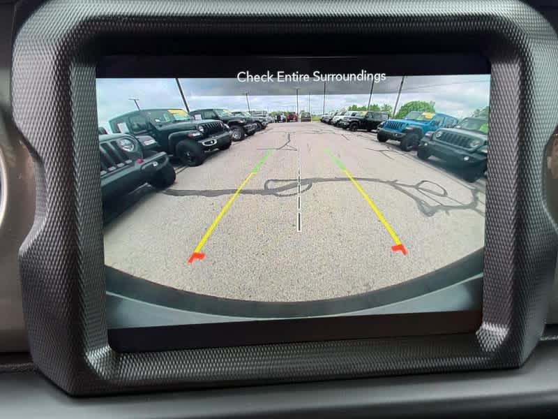 2023 Jeep Wrangler 4-Door Sahara 4x4
