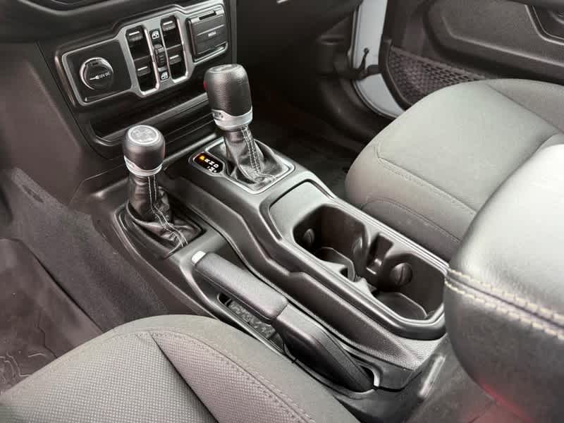 2023 Jeep Wrangler 4-Door Sahara 4x4