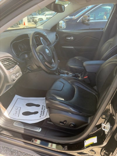 2019 Jeep Cherokee Limited FWD
