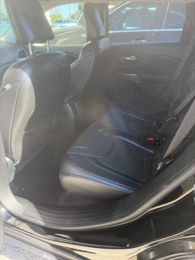 2019 Jeep Cherokee Limited FWD