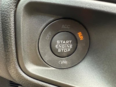 2025 Jeep Wrangler 4-DOOR SPORT S