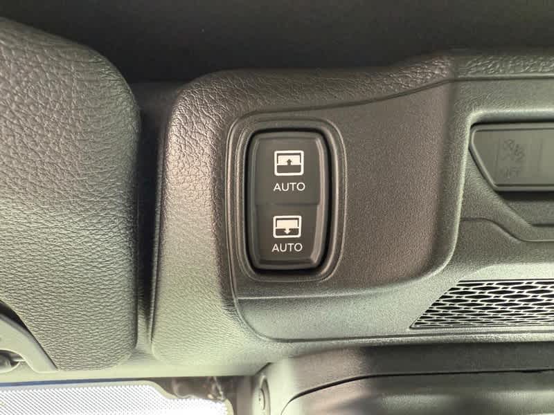 2025 Jeep Wrangler 4-DOOR SPORT S