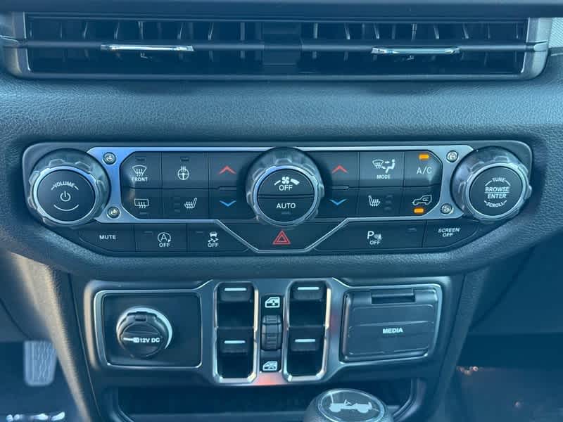 2025 Jeep Wrangler 4-DOOR SPORT S