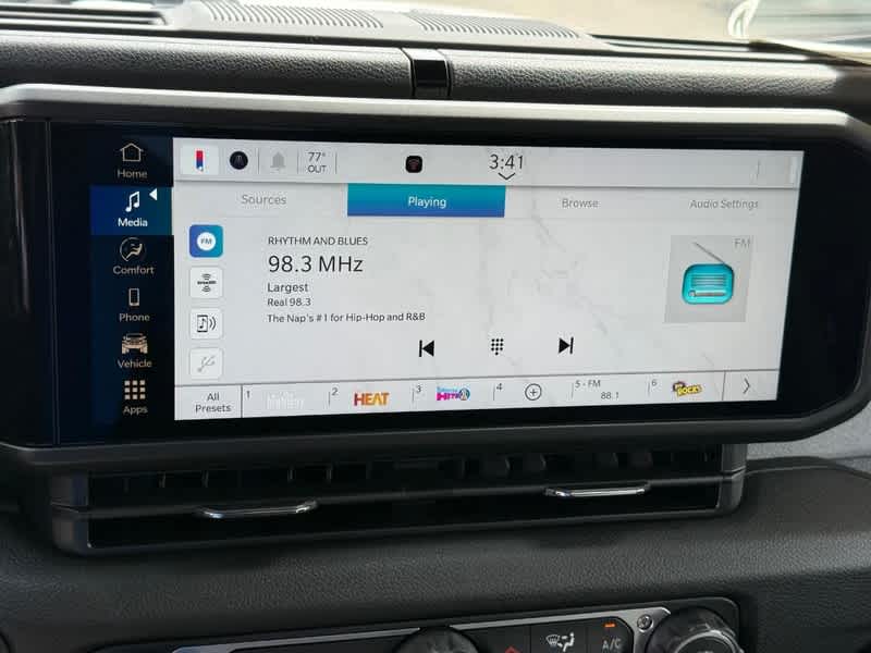 2025 Jeep Wrangler 4-DOOR SPORT S