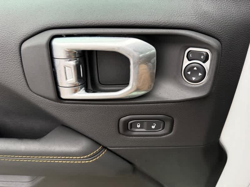 2026 Jeep Wrangler 4-DOOR SAHARA