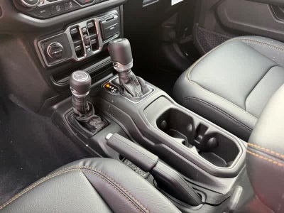 2026 Jeep Wrangler 4-DOOR SAHARA