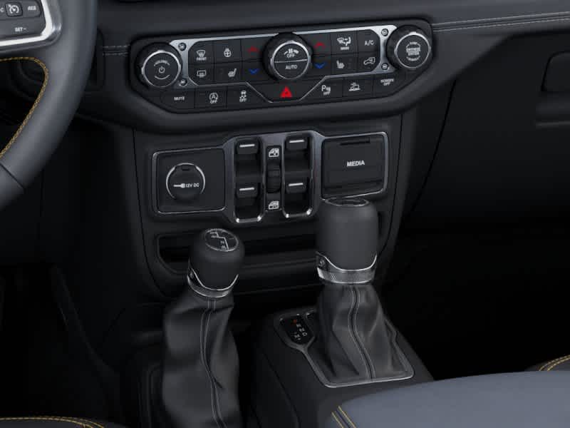 2027 Jeep Wrangler 4-DOOR SAHARA