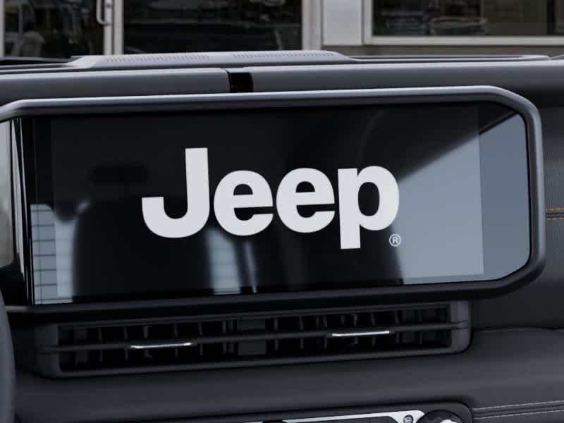 2027 Jeep Wrangler 4-DOOR SAHARA