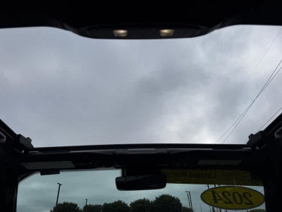 2024 Jeep Wrangler 4-Door Sahara 4x4