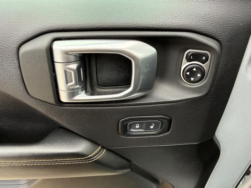 2024 Jeep Wrangler 4-Door Sahara 4x4
