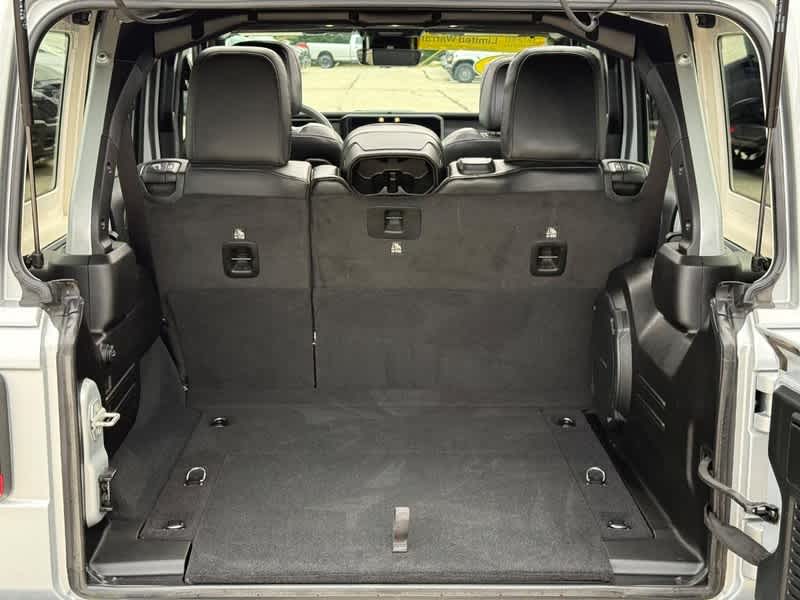 2024 Jeep Wrangler 4-Door Sahara 4x4