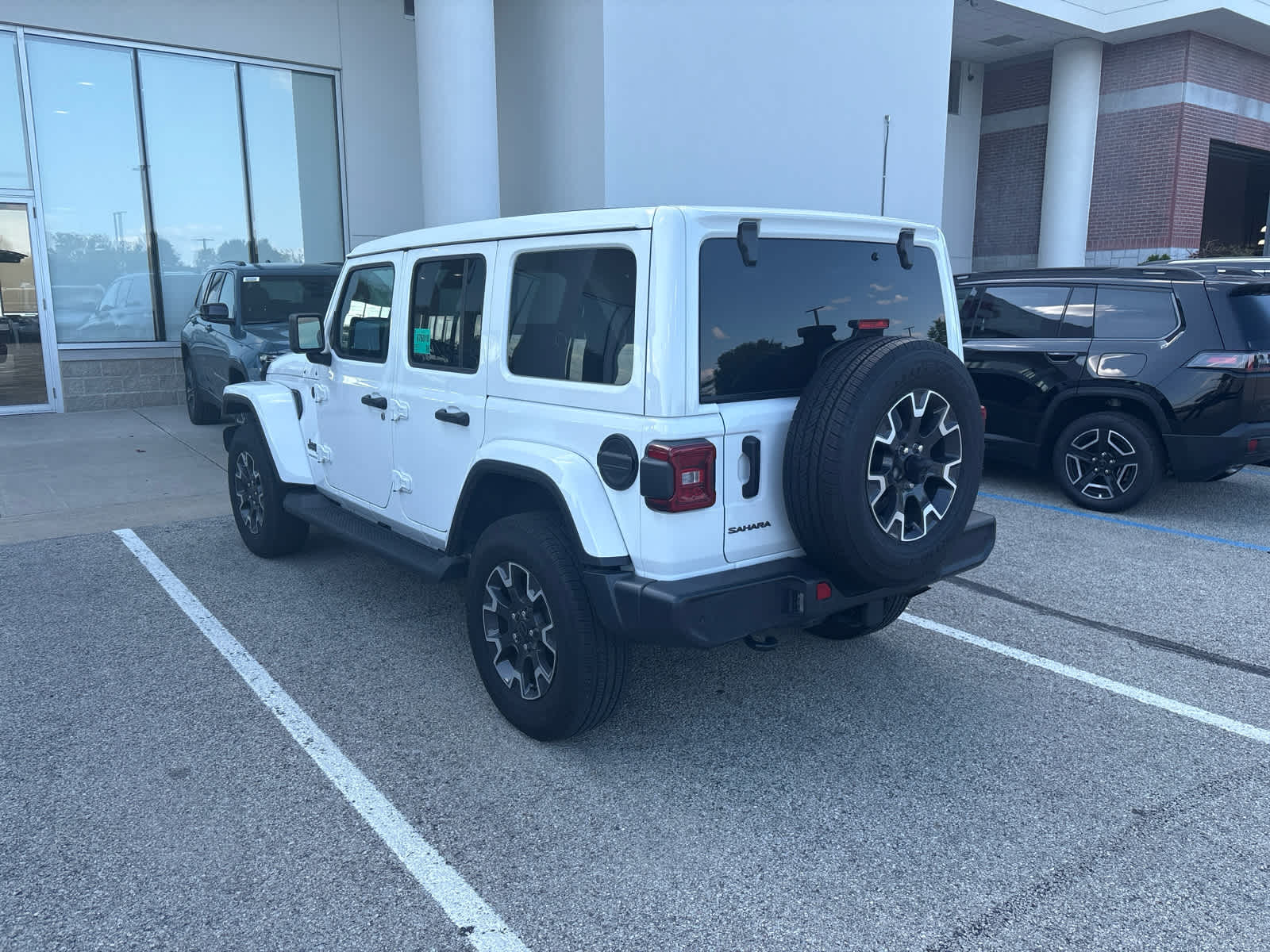 2025 Jeep Wrangler 4-Door Sahara 4x4