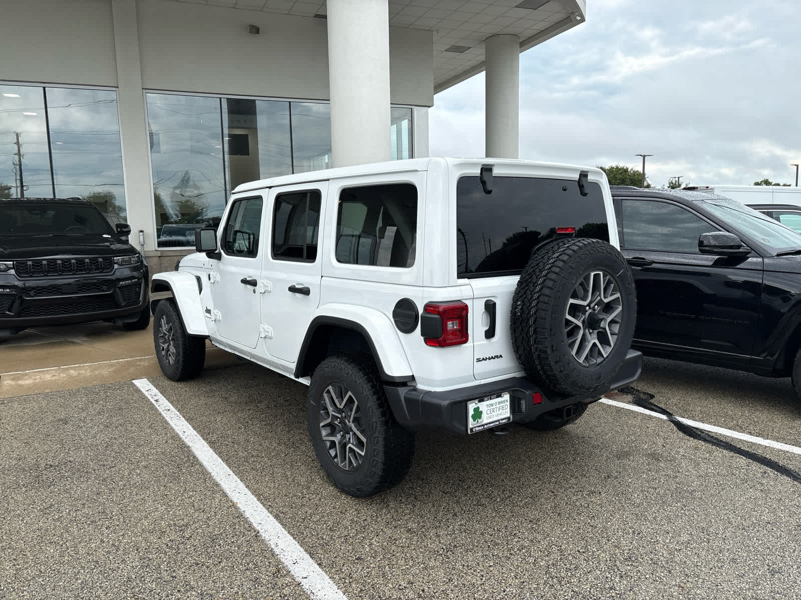 2025 Jeep Wrangler 4-Door Sahara 4x4