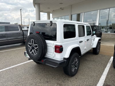 2025 Jeep Wrangler 4-Door Sahara 4x4