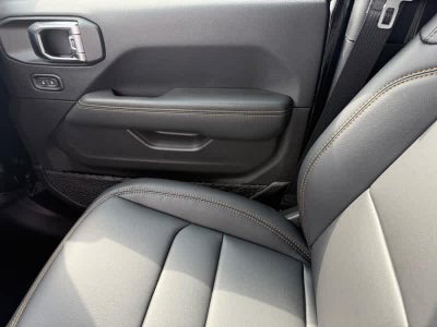 2025 Jeep Wrangler 4-DOOR SAHARA