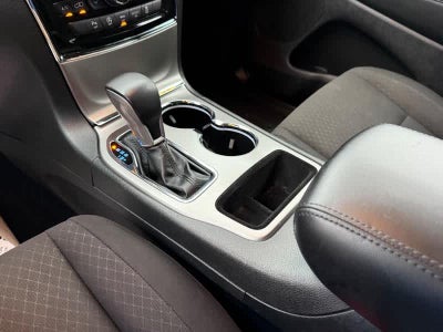 2022 Jeep Grand Cherokee Laredo E 4x4