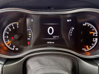 2022 Jeep Grand Cherokee Laredo E 4x4