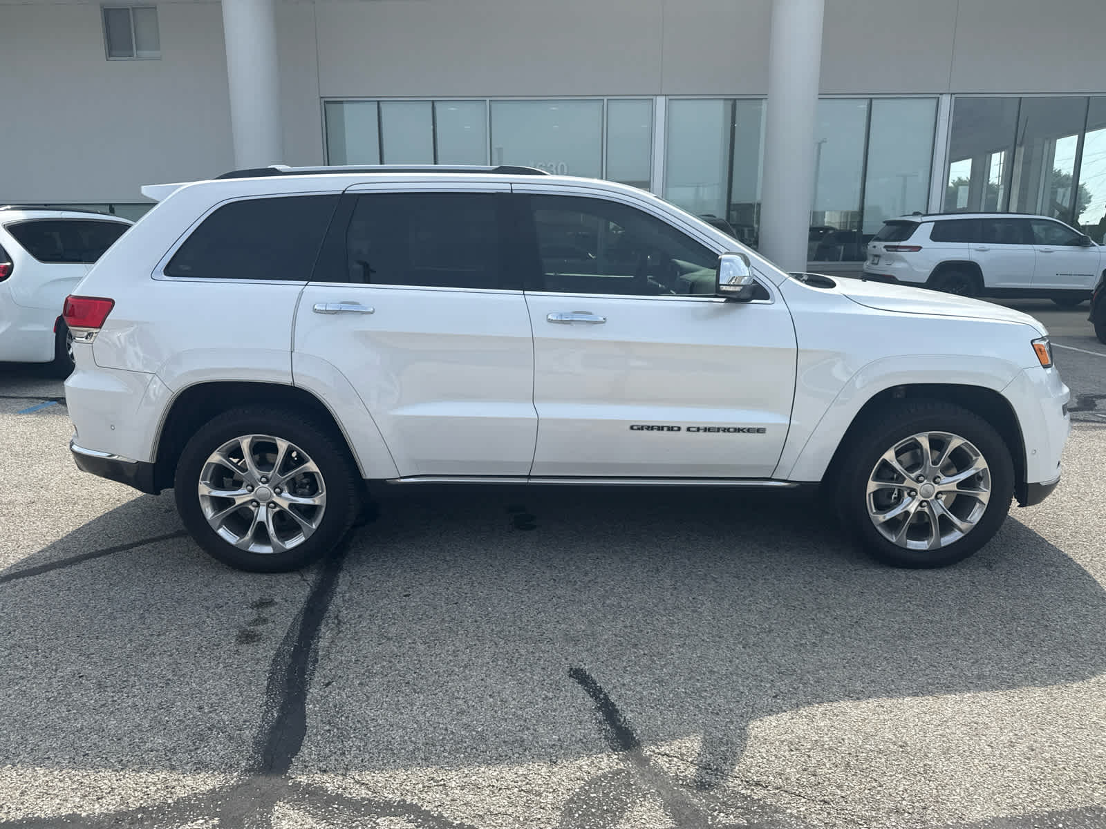 2021 Jeep Grand Cherokee Summit - 4x4