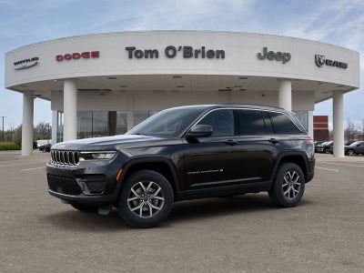 2027 Jeep Grand Cherokee LAREDO X 4X4