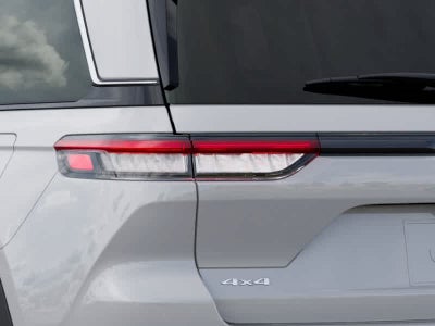 2026 Jeep Grand Cherokee LAREDO X 4X4