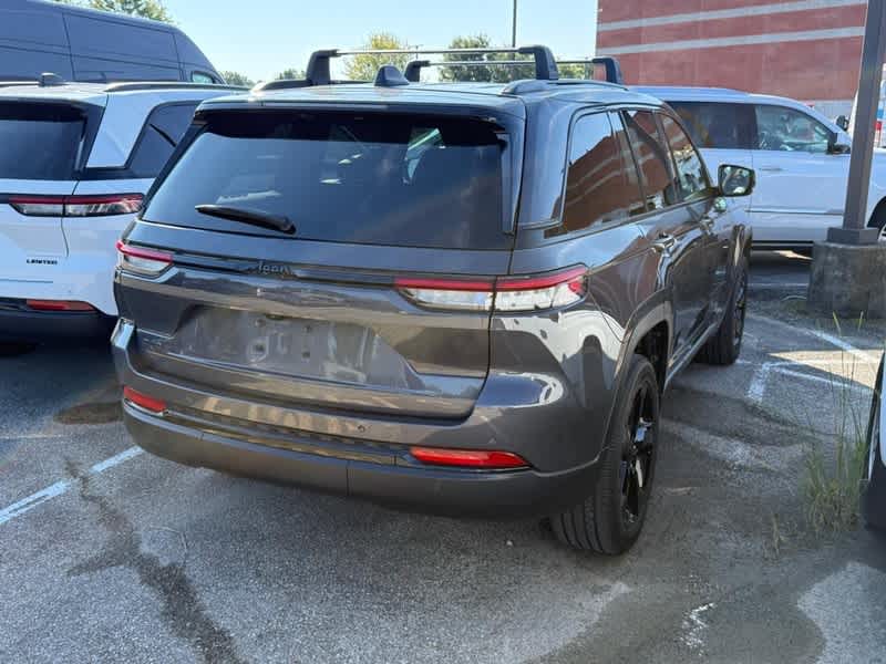 2023 Jeep Grand Cherokee Altitude 4x4