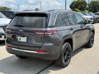 2023 Jeep Grand Cherokee Laredo X 4x4