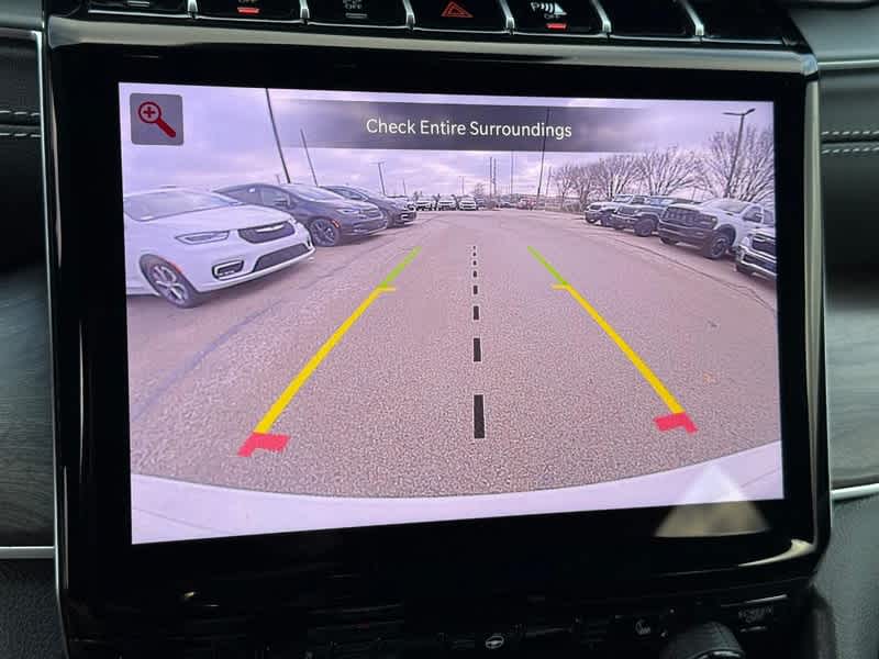 2025 Jeep Grand Cherokee LIMITED 4X4