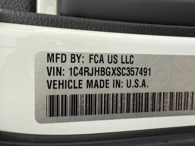 2025 Jeep Grand Cherokee LIMITED 4X4