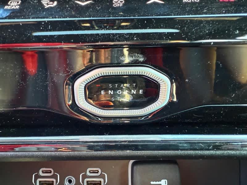 2026 Jeep Grand Cherokee LIMITED 4X4