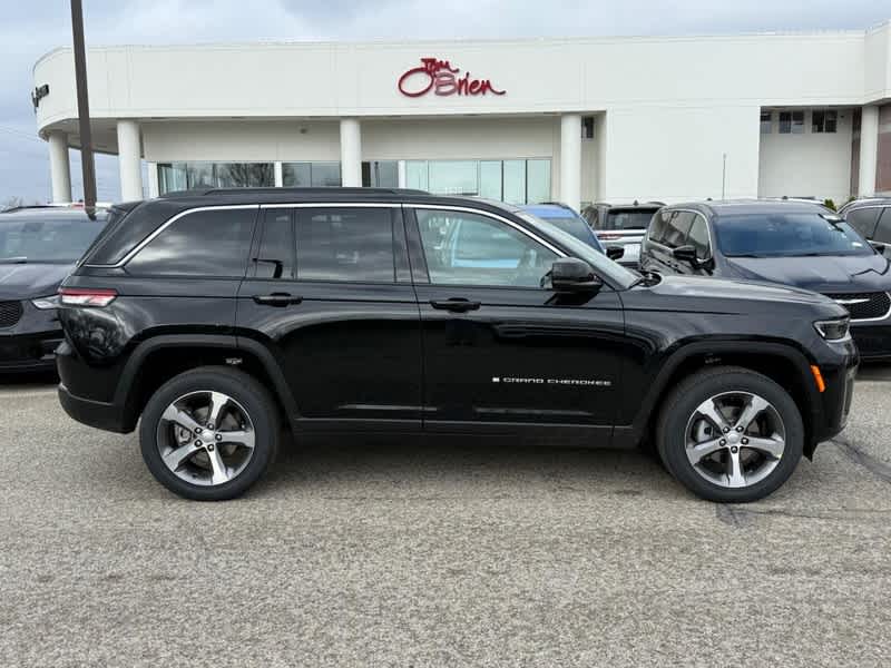 2026 Jeep Grand Cherokee LIMITED 4X4