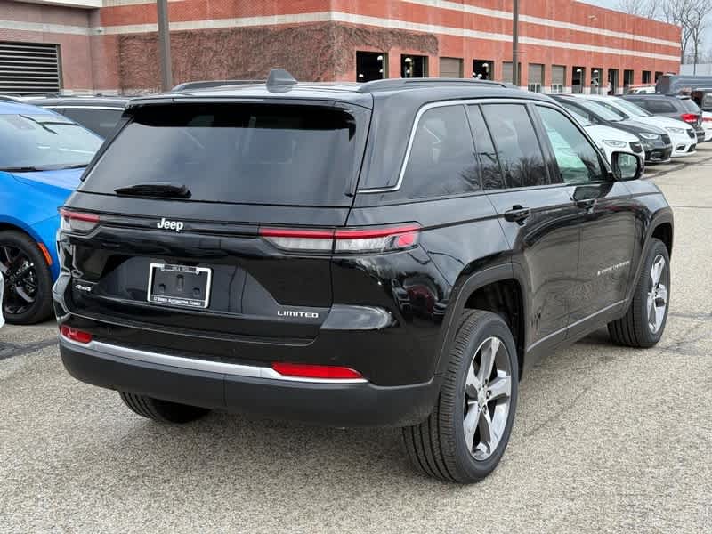 2026 Jeep Grand Cherokee LIMITED 4X4