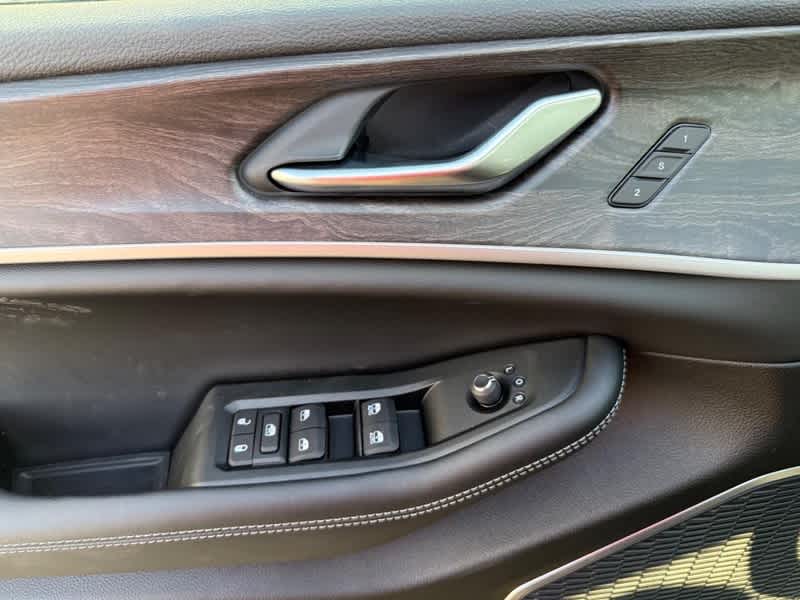 2026 Jeep Grand Cherokee LIMITED 4X4