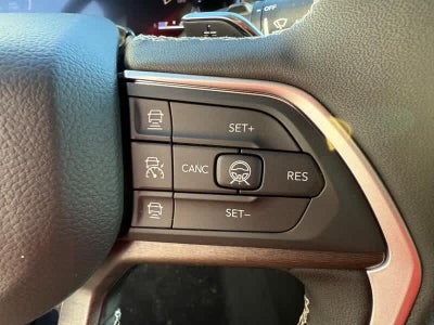 2026 Jeep Grand Cherokee LIMITED 4X4