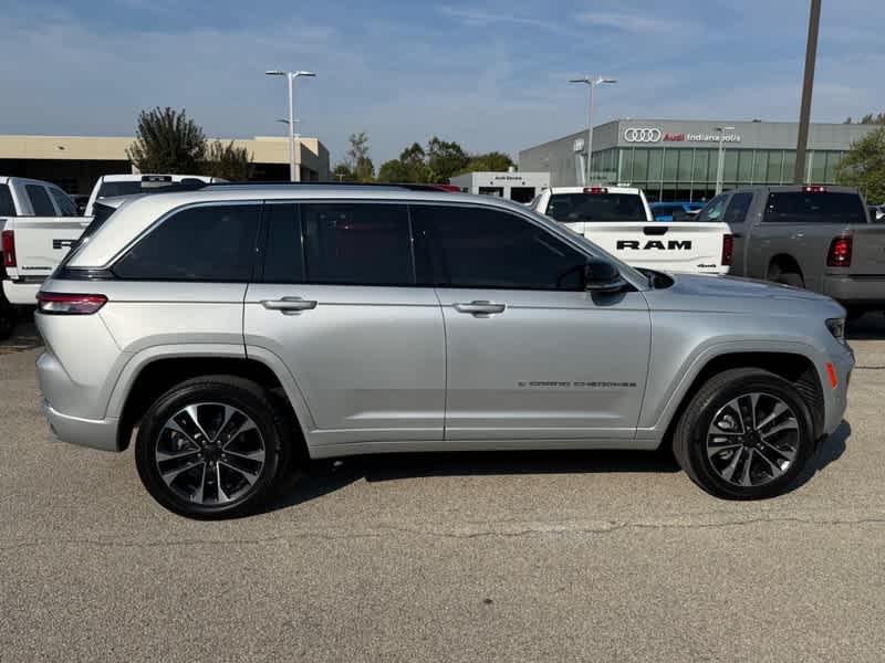 2024 Jeep Grand Cherokee Overland - 4x4