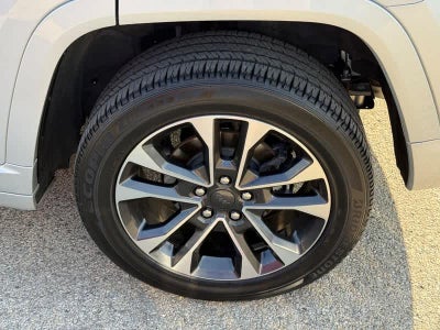 2024 Jeep Grand Cherokee Overland - 4x4