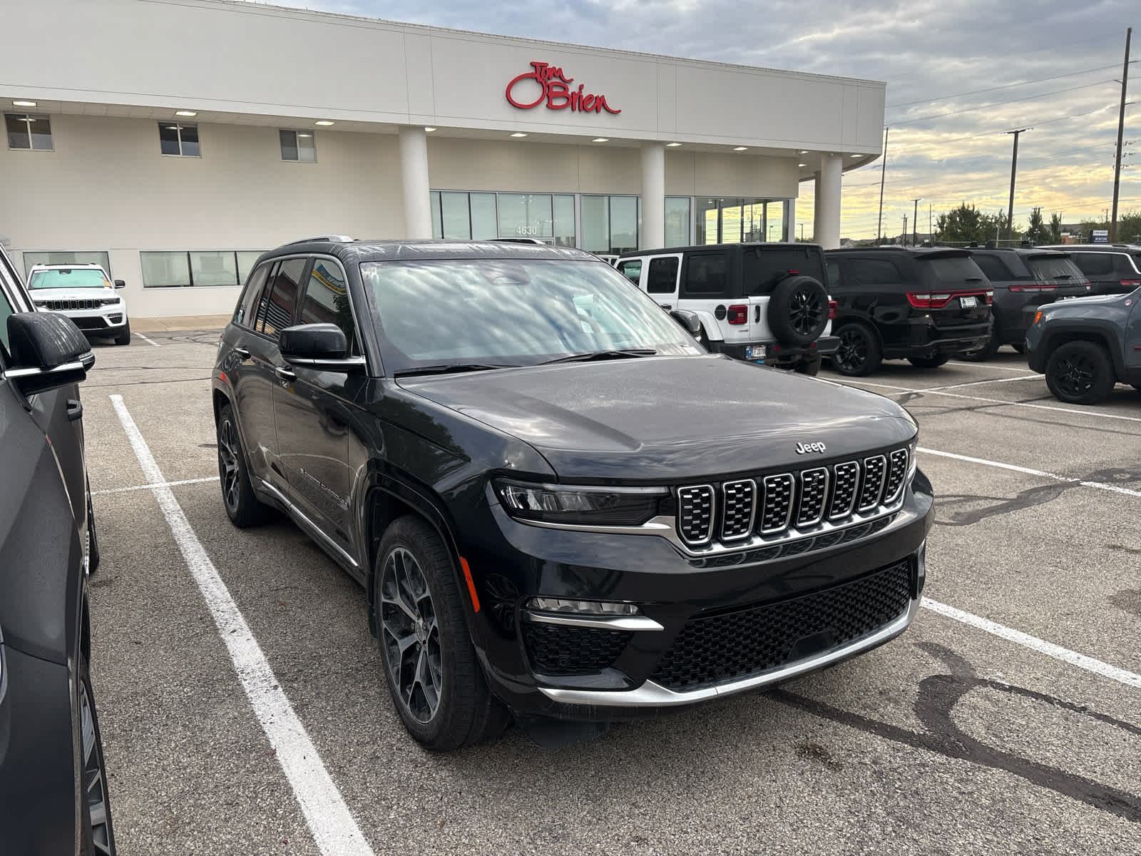 2023 Jeep Grand Cherokee Summit Reserve 4x4