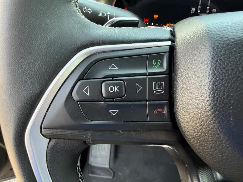 2023 Jeep Grand Cherokee L Altitude 4x4