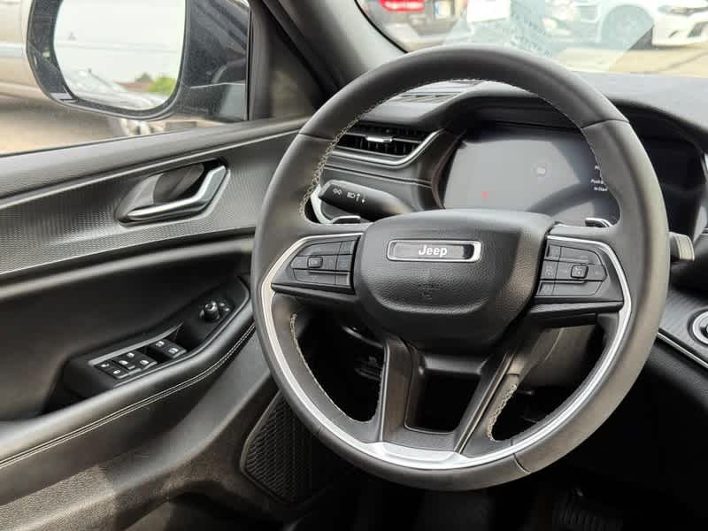 2023 Jeep Grand Cherokee L Altitude 4x4
