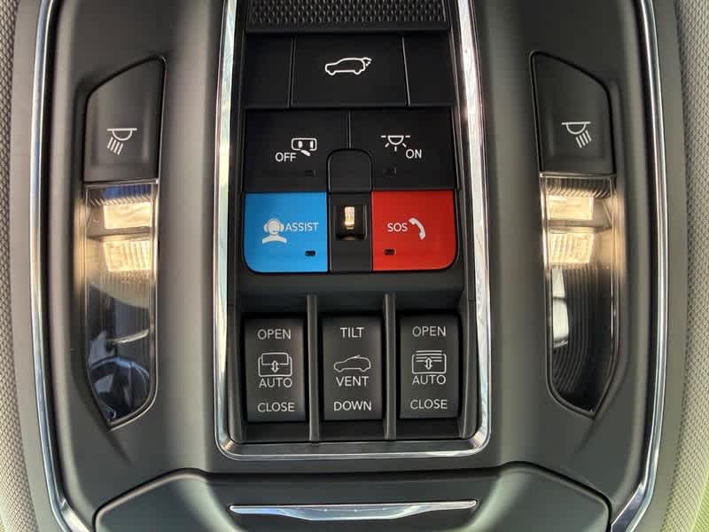 2023 Jeep Grand Cherokee L Limited 4x4