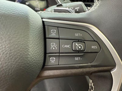 2025 Jeep Grand Cherokee L L LIMITED 4X4